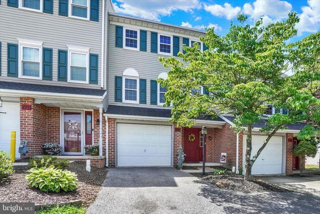765 ROBIN HILL CIR, York, PA 17404