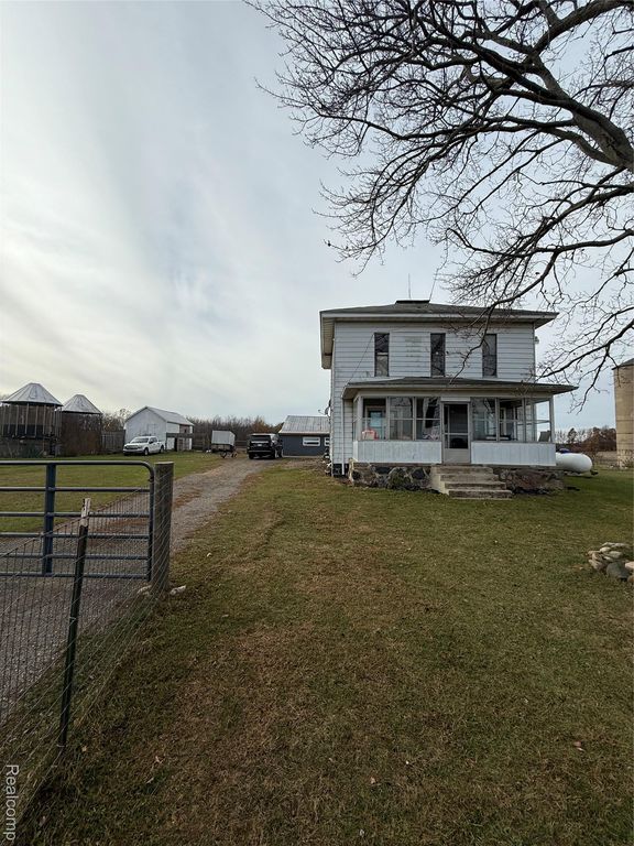 1570 Chapel Road, Spring Arbor Township, MI 49269