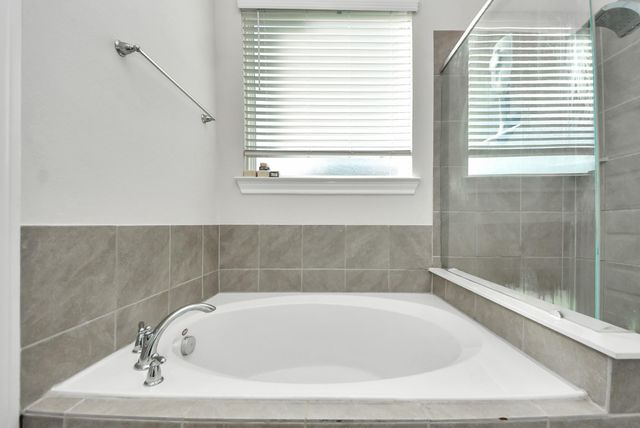 19923 Sagebrush Hollow Drive, Cypress, TX 77433