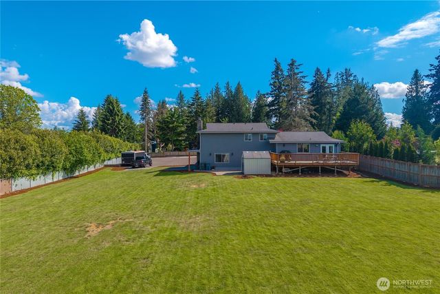 11719 8th Street E, Edgewood, WA 98372