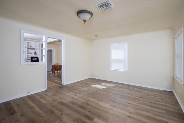 4777 E Shields Avenue, Fresno, CA 93726