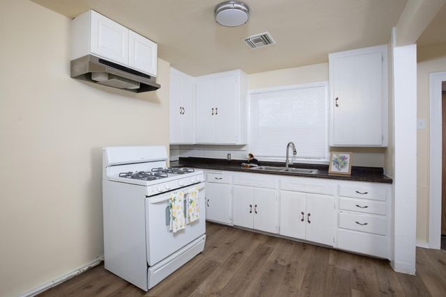 4777 E Shields Avenue, Fresno, CA 93726