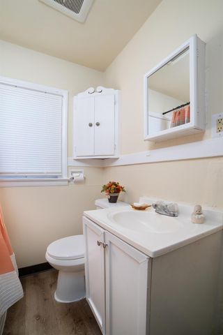4777 E Shields Avenue, Fresno, CA 93726