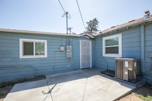 4777 E Shields Avenue, Fresno, CA 93726