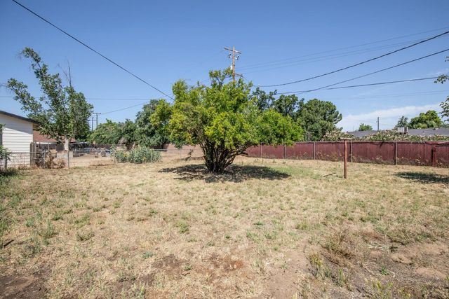 4777 E Shields Avenue, Fresno, CA 93726