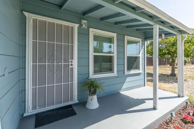 4777 E Shields Avenue, Fresno, CA 93726