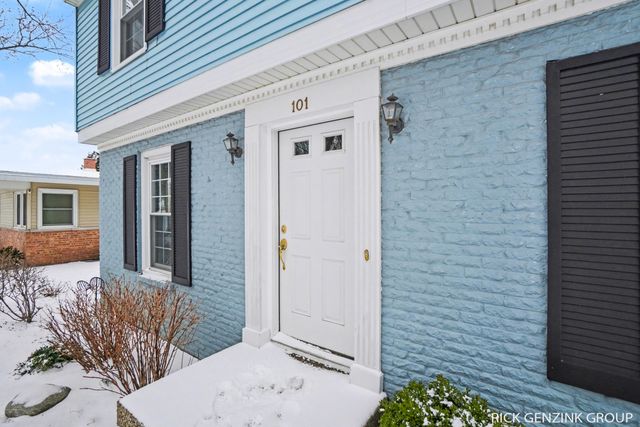 101 E 33rd Street, Holland City, MI 49423