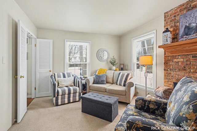 101 E 33rd Street, Holland City, MI 49423