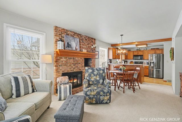 101 E 33rd Street, Holland City, MI 49423