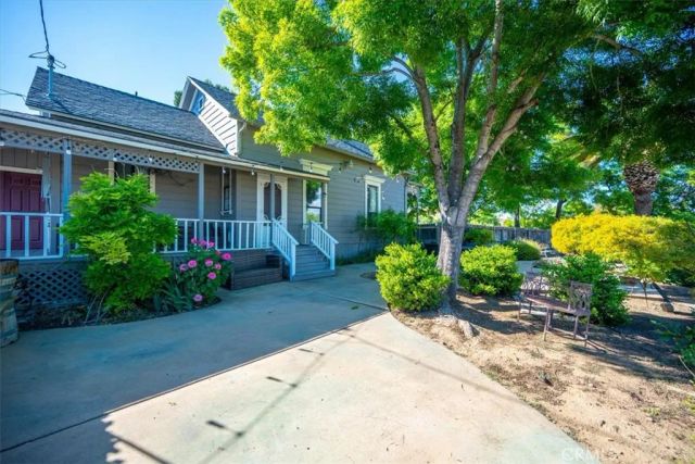 248 12th, San Miguel, CA 93451