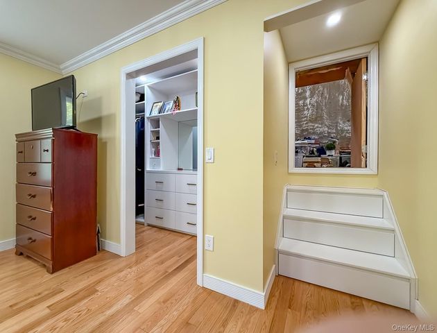 49 Meadow Road, Montrose, NY 10548