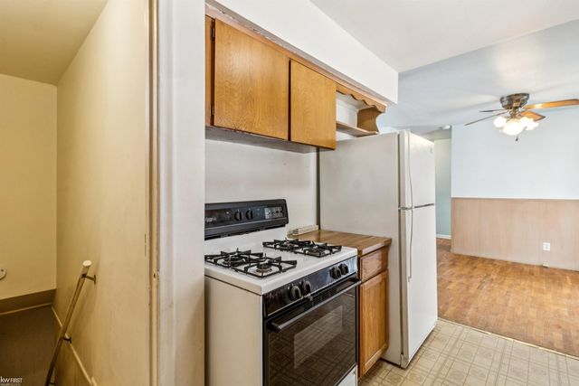 4462 Westmont Drive, Flint, MI 48507