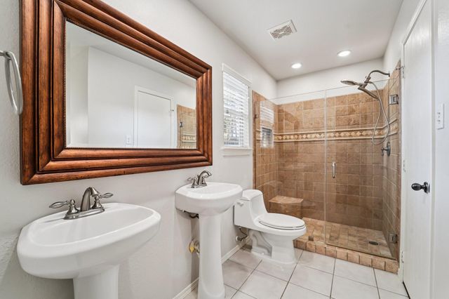 281 Mesa View, Conroe, TX 77316