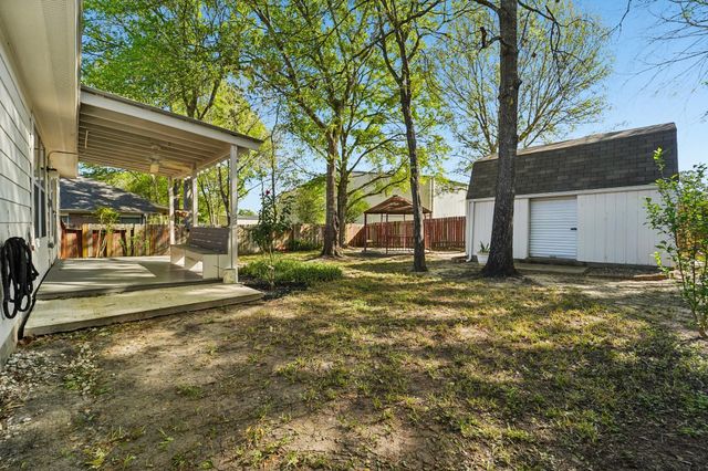 281 Mesa View, Conroe, TX 77316