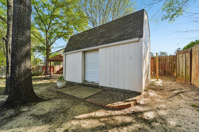 281 Mesa View, Conroe, TX 77316