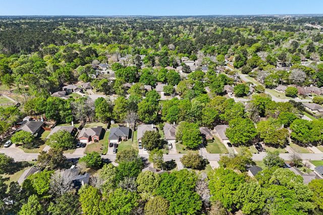 281 Mesa View, Conroe, TX 77316