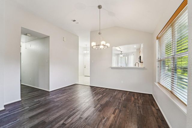 281 Mesa View, Conroe, TX 77316