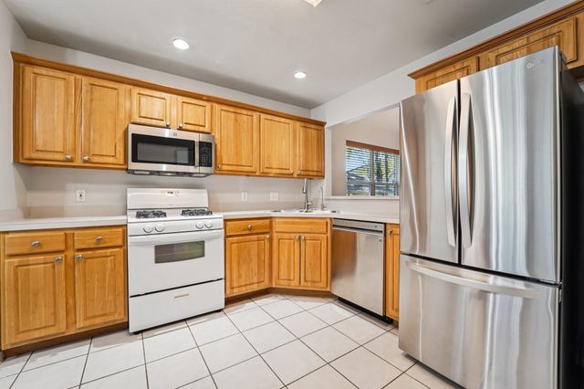 281 Mesa View, Conroe, TX 77316