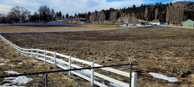 0 Vale Road, Klamath Falls, OR 97603