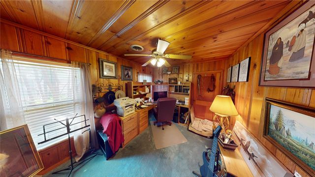 2209 10th Street, Brownwood, TX 76801