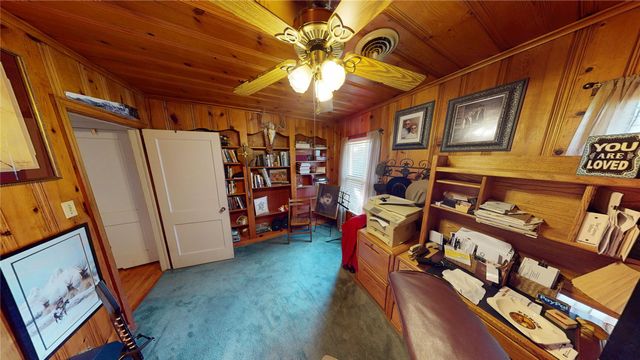 2209 10th Street, Brownwood, TX 76801