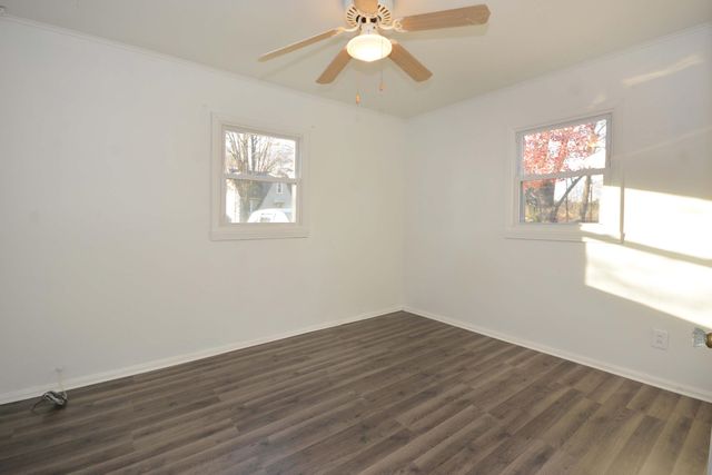11 Fullerton, Galesburg City, MI 49053
