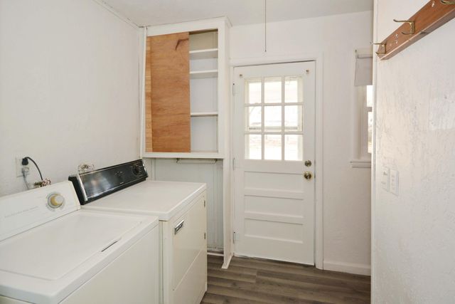 11 Fullerton, Galesburg City, MI 49053