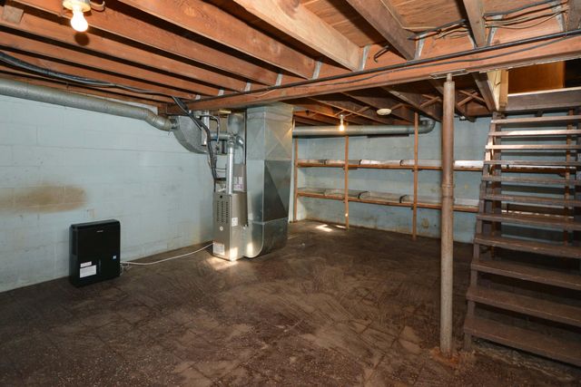 11 Fullerton, Galesburg City, MI 49053