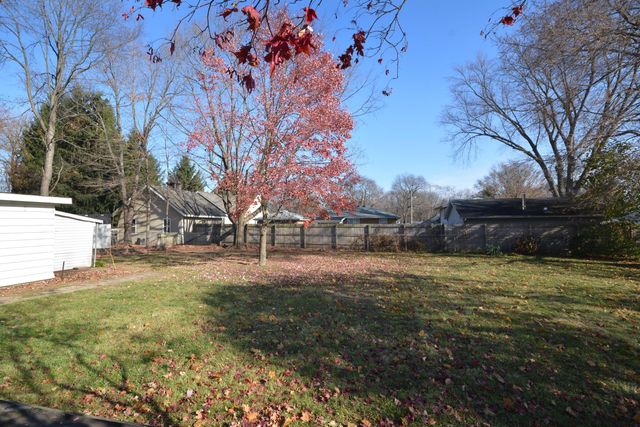 11 Fullerton, Galesburg City, MI 49053