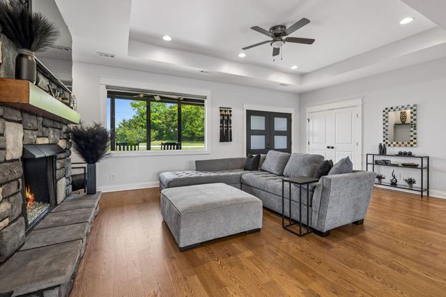 2064 Roberts Rd, Watertown, TN 37184