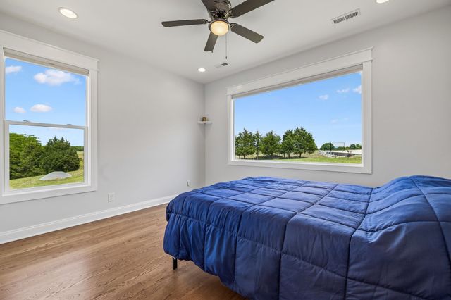 2064 Roberts Rd, Watertown, TN 37184