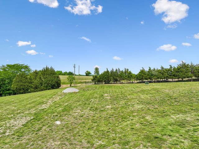 2064 Roberts Rd, Watertown, TN 37184