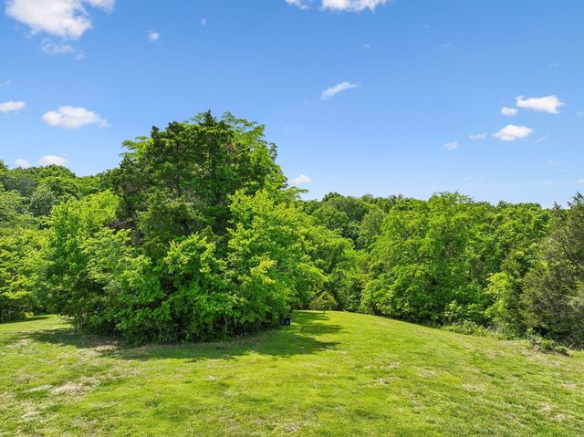 2064 Roberts Rd, Watertown, TN 37184