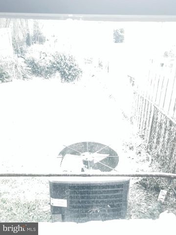 817 51ST ST NE, Washington, DC 20019