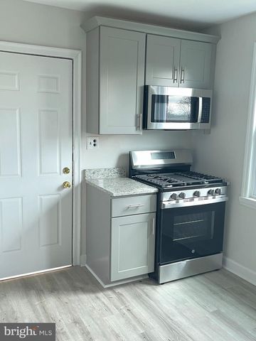 817 51ST ST NE, Washington, DC 20019