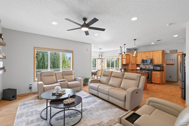11995 Midway Street NE, Blaine, MN 55449