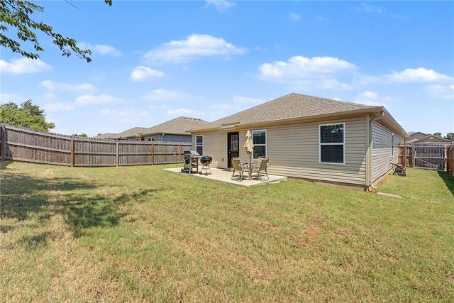 3618 S 3rd Street, Rogers, AR 72758