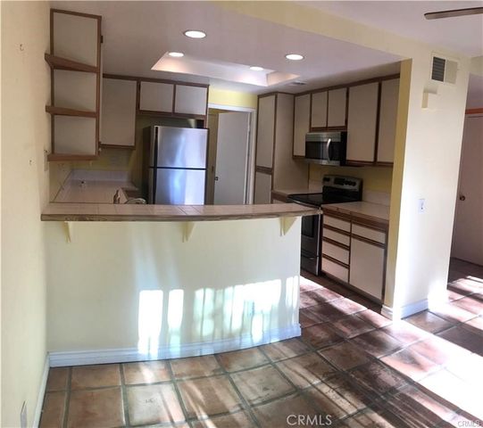 156 Stanford Court 78, Irvine, CA 92612