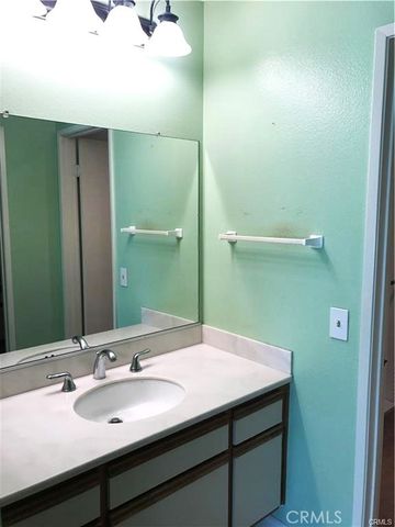 156 Stanford Court 78, Irvine, CA 92612