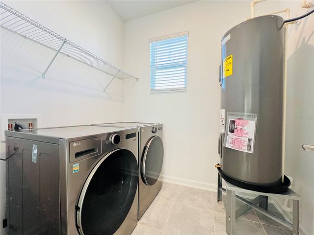 1943 FLOURISH AVENUE, Kissimmee, FL 34744