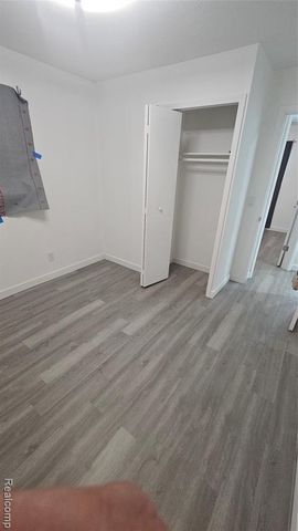 2106 Janice Drive, Flint, MI 48504