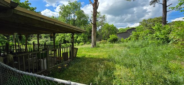 10172 W Oak Dr, Bon Aqua, TN 37025
