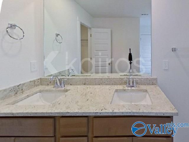 6135 Taramore Lane NW, Huntsville, AL 35806