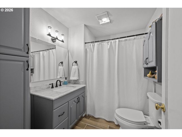 2846 Se 131ST Ave, Portland, OR 97236