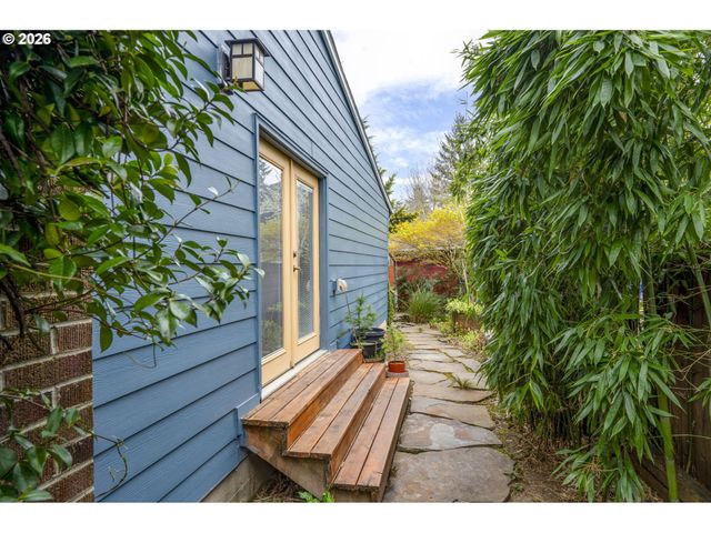 2846 Se 131ST Ave, Portland, OR 97236