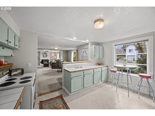 2846 Se 131ST Ave, Portland, OR 97236