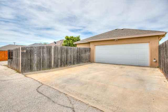 4226 Lexington Place, San Angelo, TX 76904