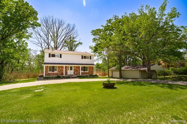 30100 Armada Ridge Road, Richmond, MI 48062
