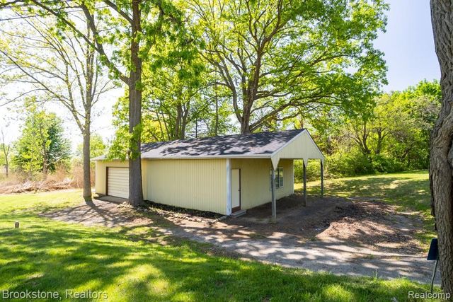 30100 Armada Ridge Road, Richmond, MI 48062