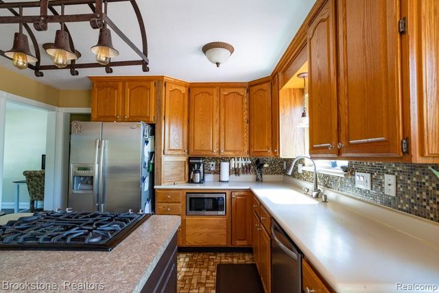 30100 Armada Ridge Road, Richmond, MI 48062